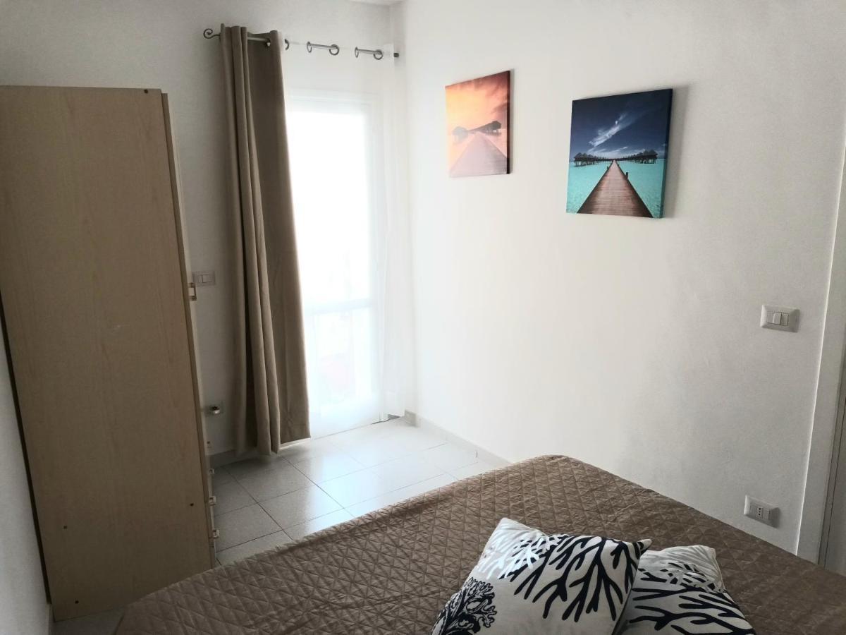 50M Dal Mare Caraibico Apartment Lido Marini Bagian luar foto